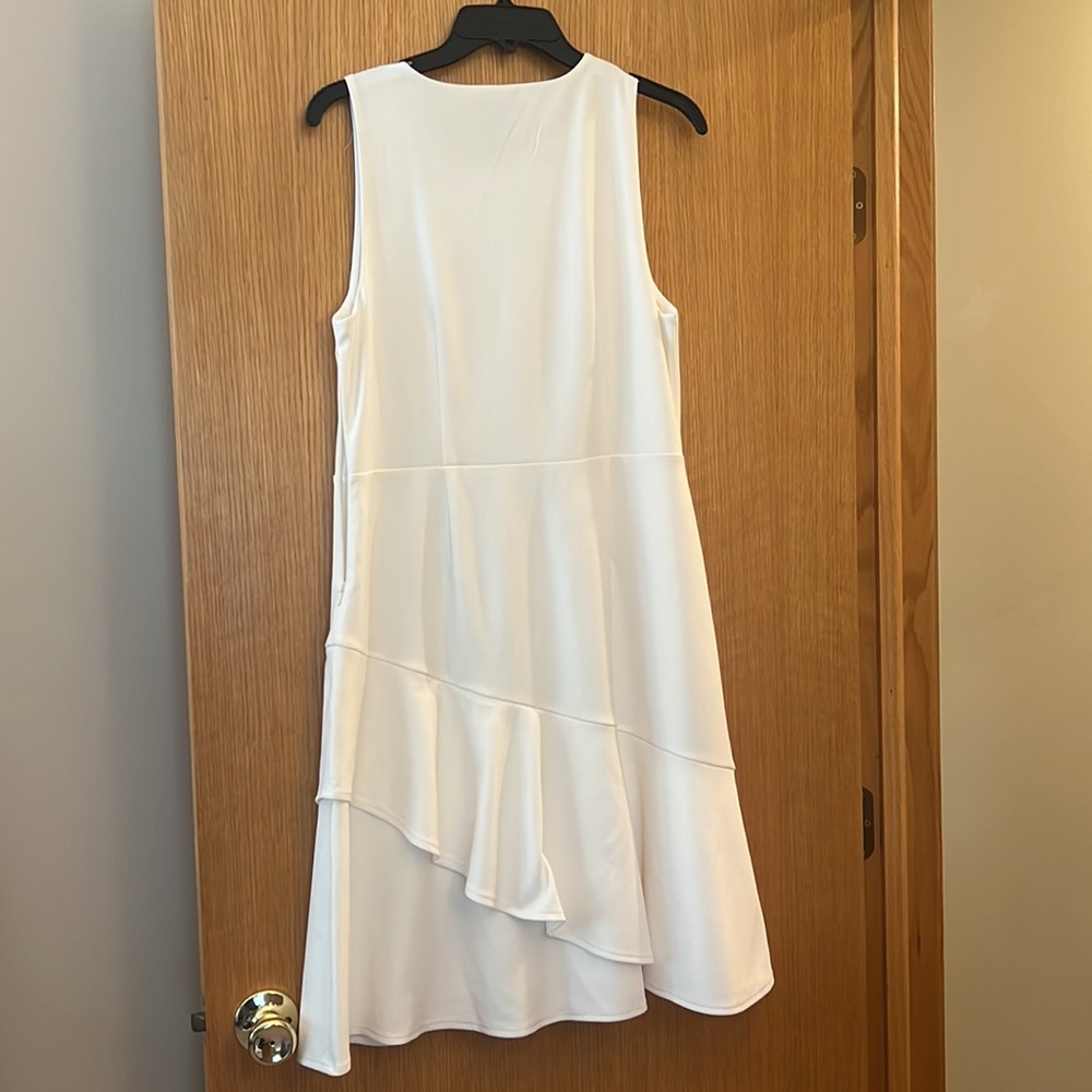 White Ann Taylor dress size 10 - Picture 3 of 4